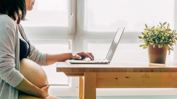 Frequently Asked Questions about Coronavirus (COVID-19), Pregnancy, and Breastfeeding