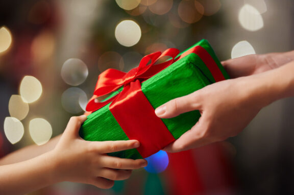 Voyage Healthcare to Sponsor myTalk 107.1’s 12th Annual Santa Stop